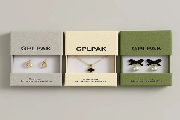 Custom Premium Drawer Sliding Rigid Cardboard Jewelry Paper Packaging Box For Jewellery With Suede Pouch